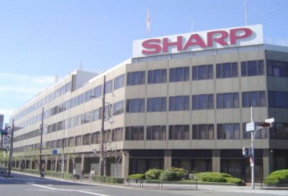 Sharp deschide un birou în România